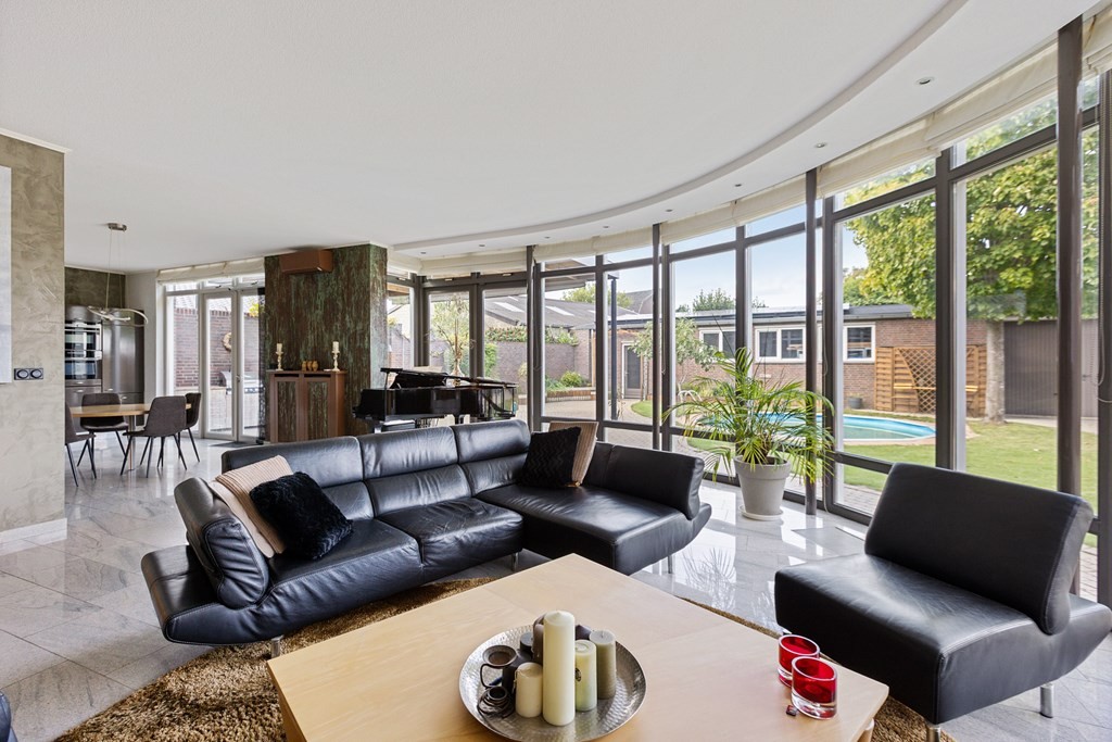 Hoekwoning te koop: Schoolstraat 33, Maastricht