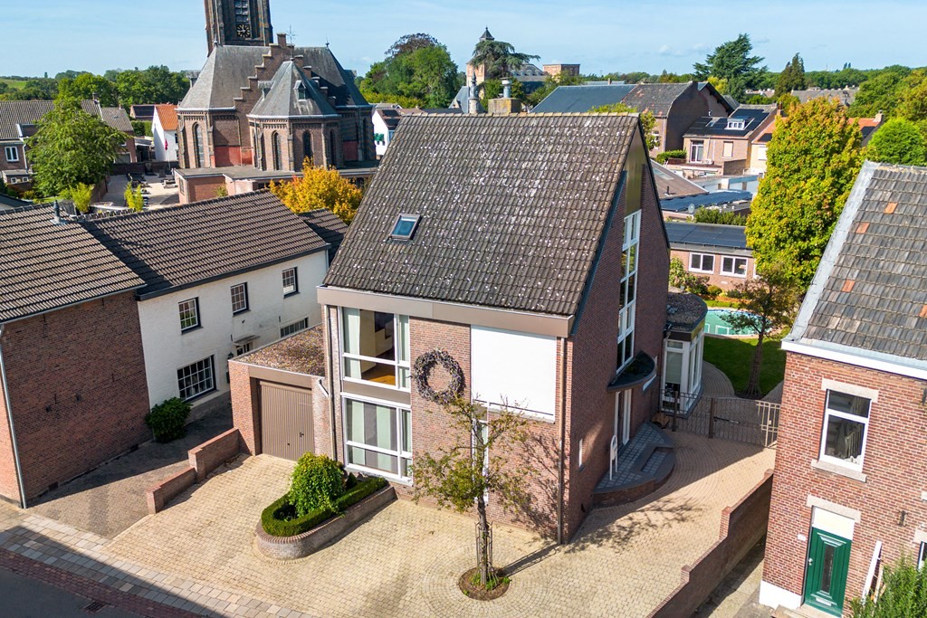 Hoekwoning te koop: Schoolstraat 33, Maastricht