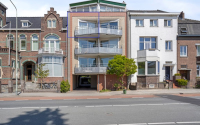 Scharnerweg 94-D01