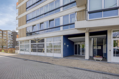 Oranjeplein 261