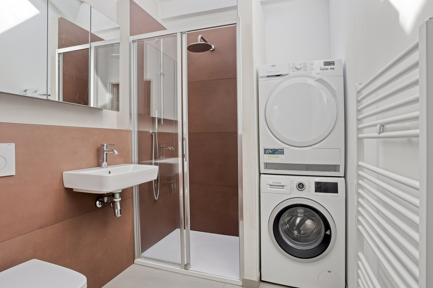 Tussenwoning te koop: heerderweg 8, Maastricht