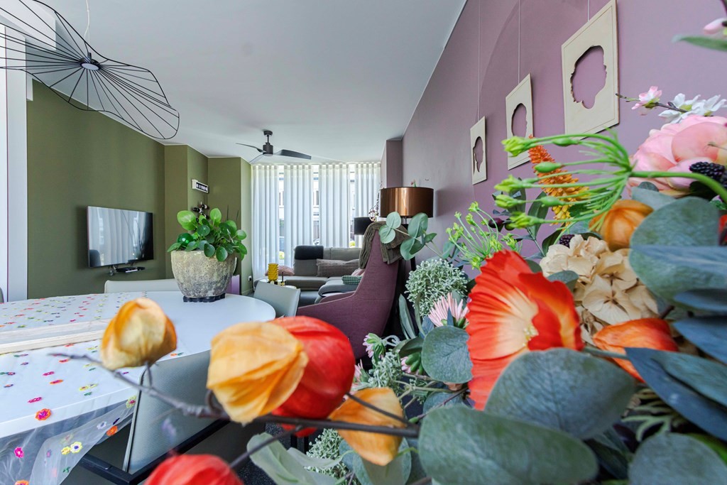 Tussenwoning te koop: Hélène Schoenmaeckersstraat 13, Maastricht