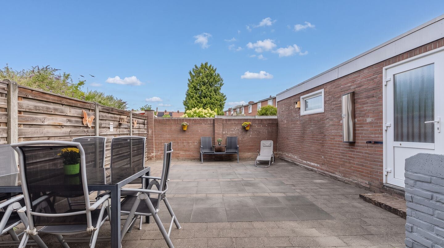 Hoekwoning te koop: Max Planckstraat 9, Maastricht