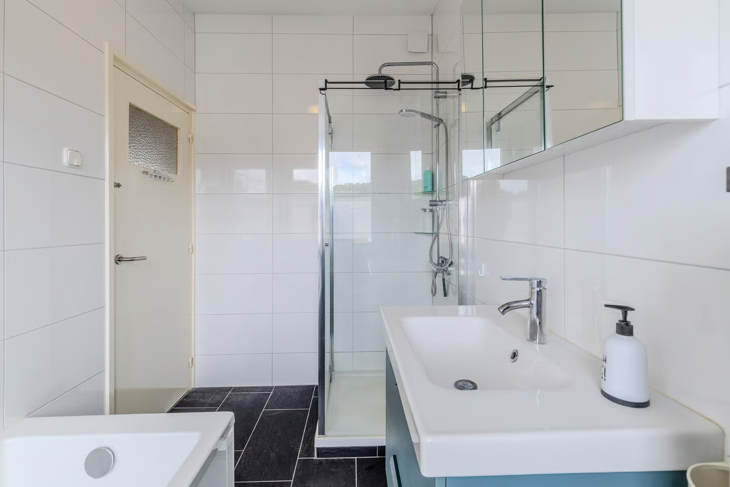 Hoekwoning te koop: Max Planckstraat 9, Maastricht