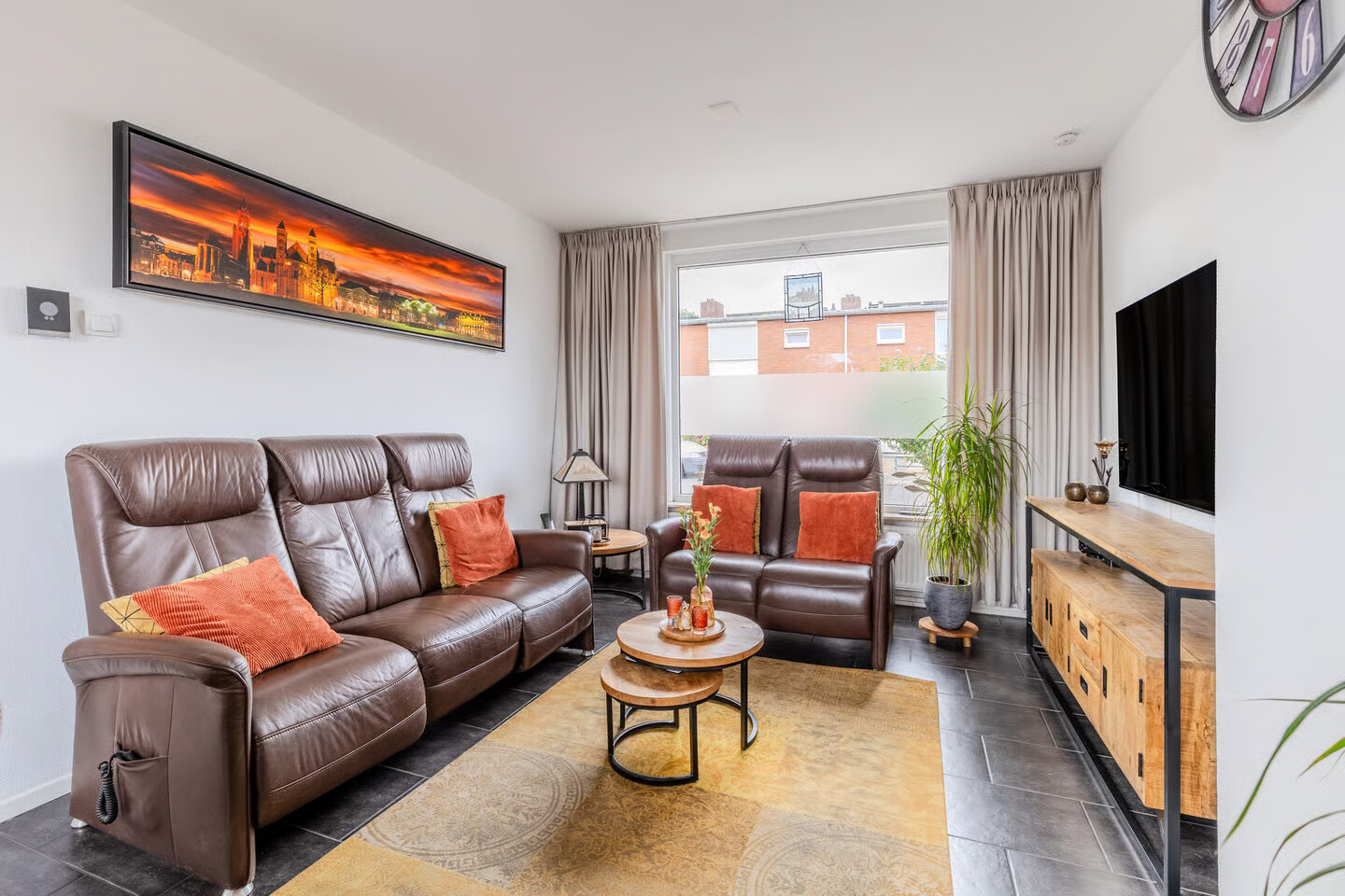 Hoekwoning te koop: Max Planckstraat 9, Maastricht