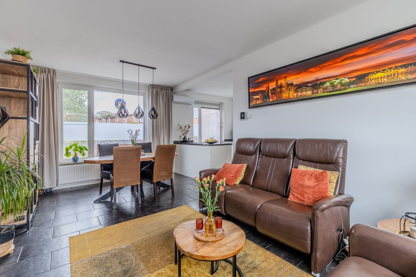 Hoekwoning te koop: Max Planckstraat 9, Maastricht