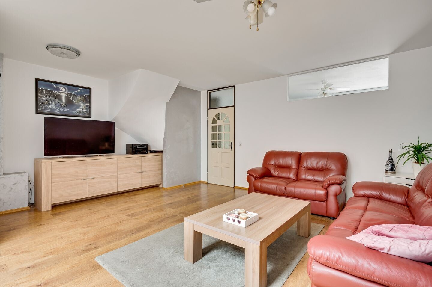 Tussenwoning te koop: Moselborg 41, Maastricht