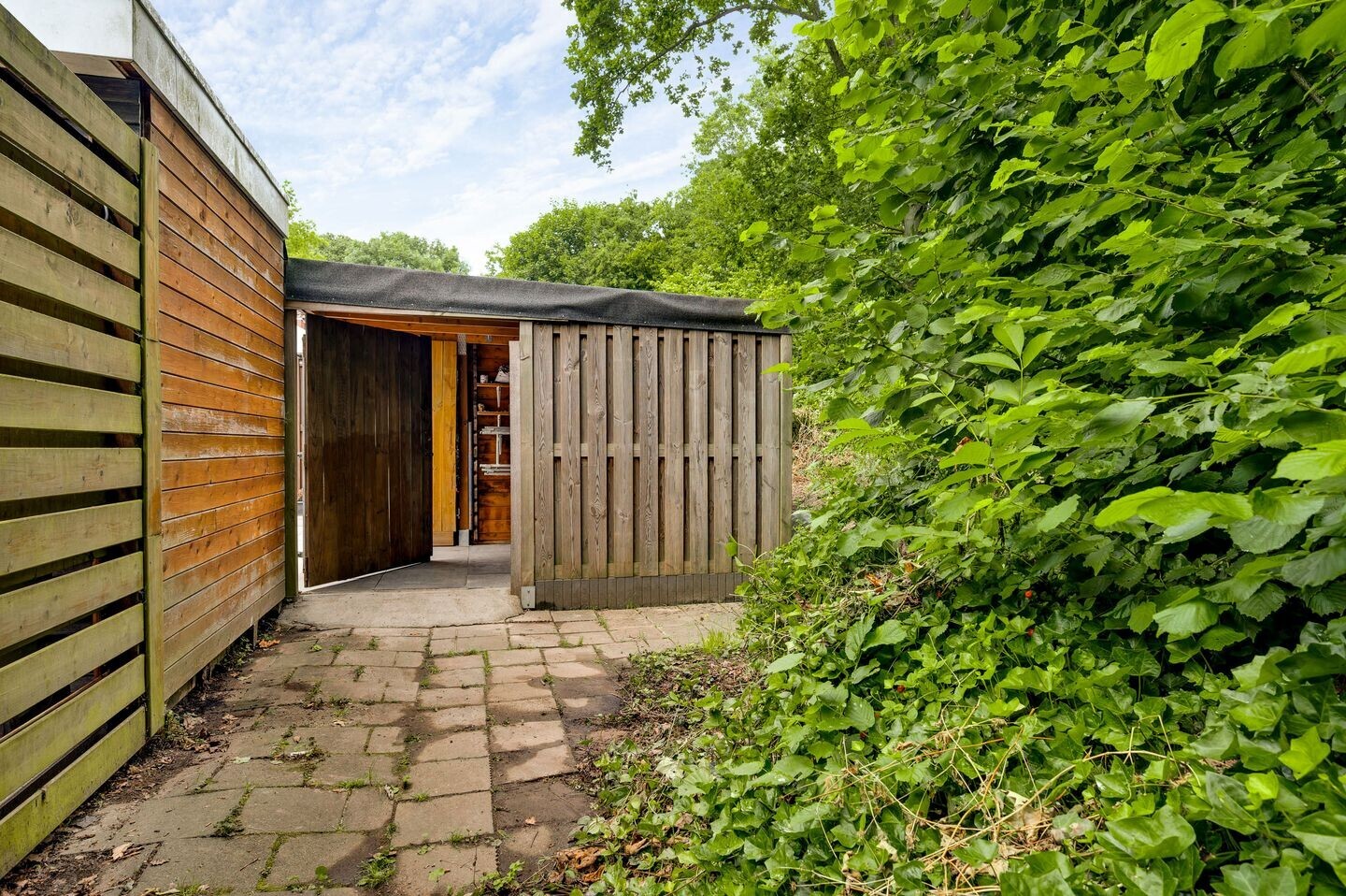 Tussenwoning te koop: Moselborg 41, Maastricht