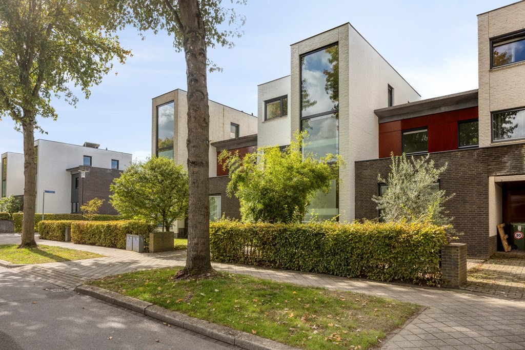 Tussenwoning te koop: Savelsbosch 66, Maastricht