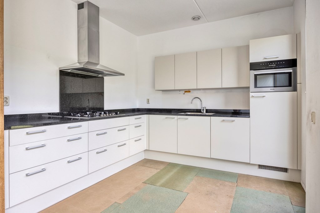 Tussenwoning te koop: Savelsbosch 66, Maastricht