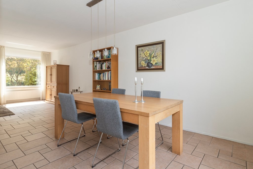Tussenwoning te koop: Sadatdomein 12, Maastricht