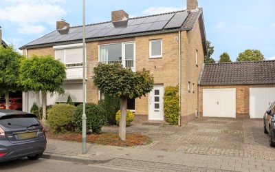 Koning Karelstraat 14