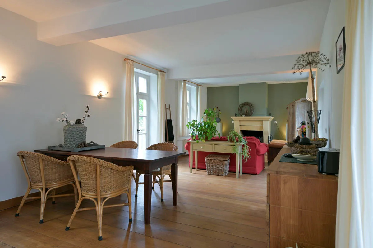 Hoekwoning te koop: Tussen de Bruggen 6, Meerssen