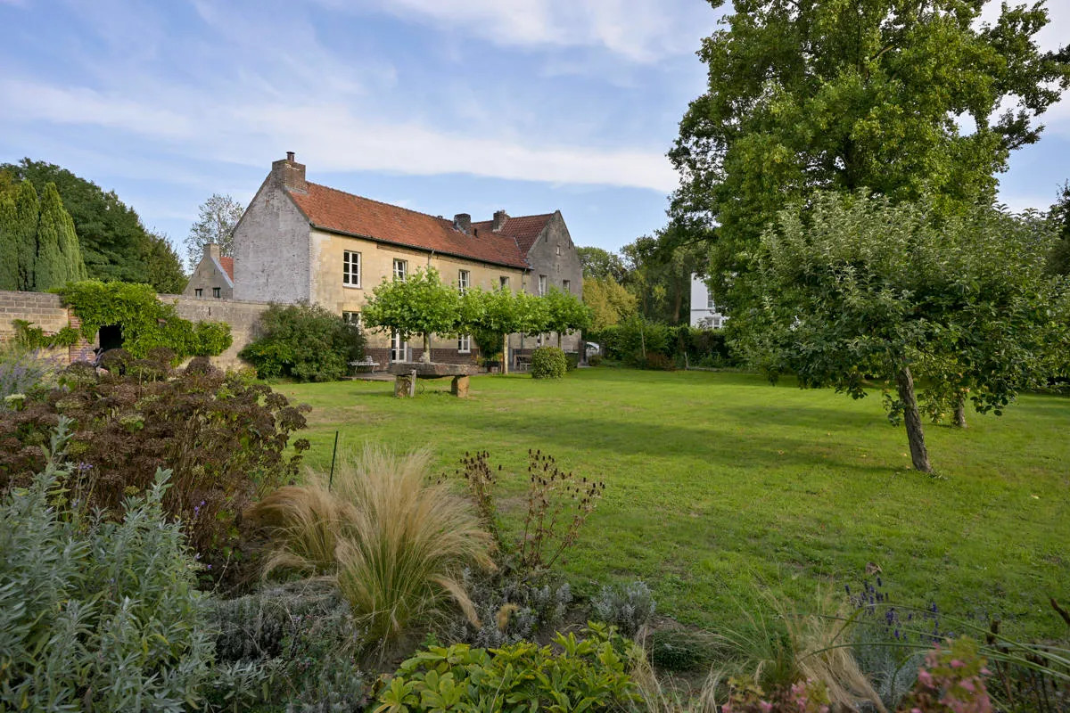 Hoekwoning te koop: Tussen de Bruggen 6, Meerssen