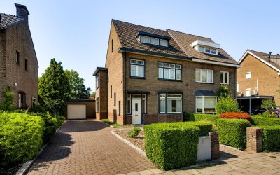 Parallelweg 40