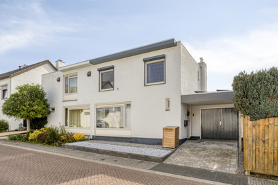 Pastoor Petrus Stevensstraat 2
