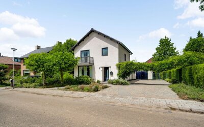 Klein Bergh. 12