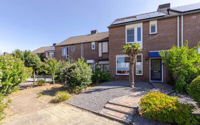 Huis te koop Prins Clauslaan 15-A