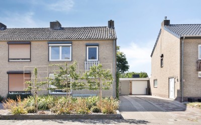 Pastoor Debetsstraat 3