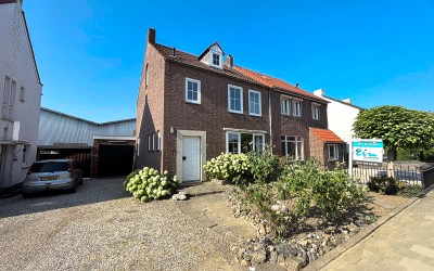 Stationsstraat 67