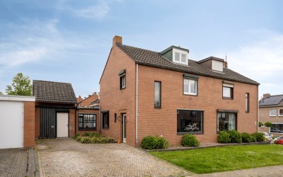 Burgemeester Smeetsstr 12