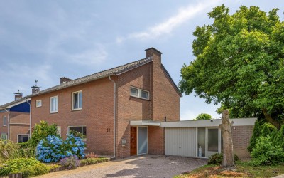 Molenweg 11