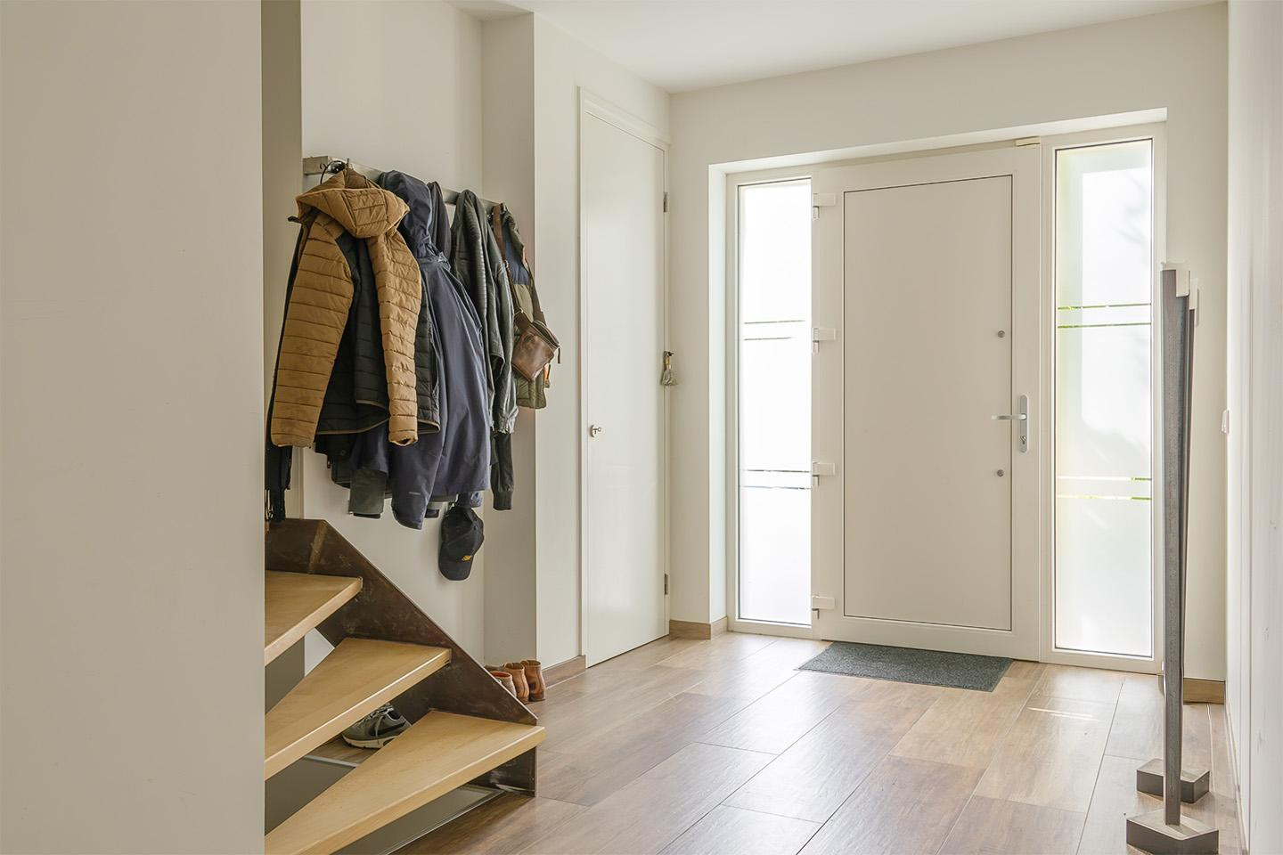 Twee-onder-één-kap te koop: Dorpsstraat 8, Cadier En Keer