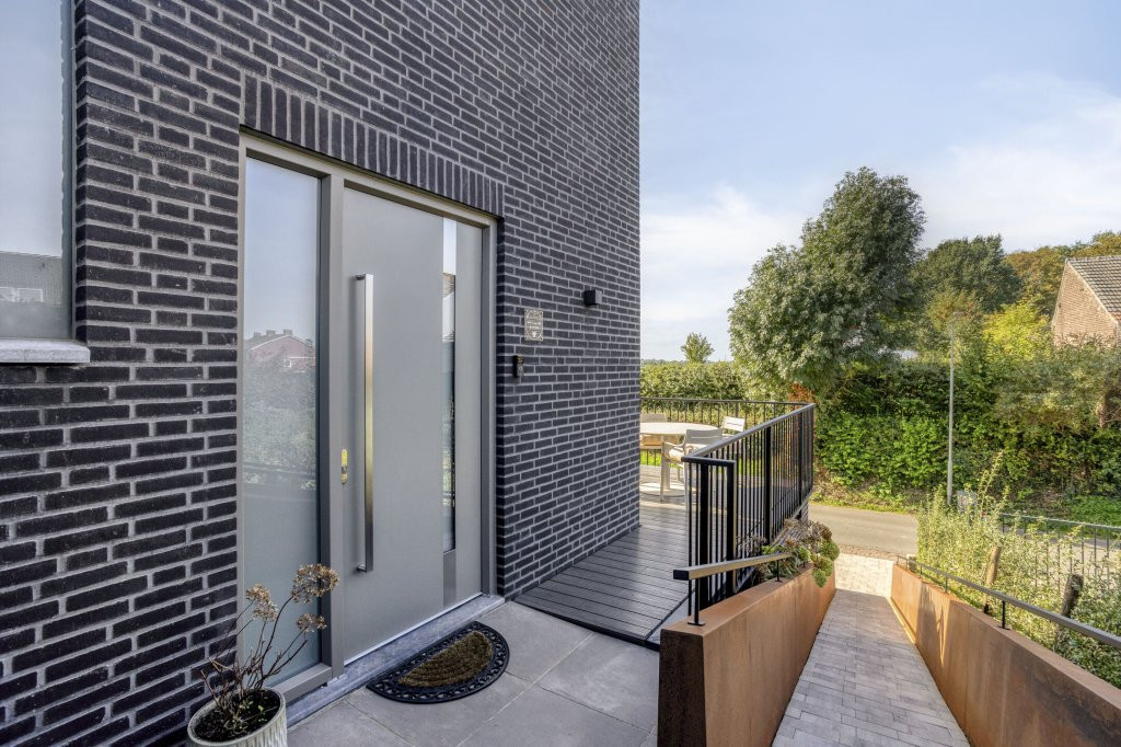 Twee-onder-één-kap te koop: Termaar 55, Margraten