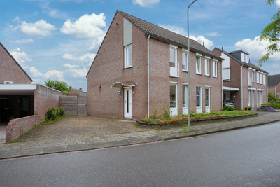 Van Schaluy. 27