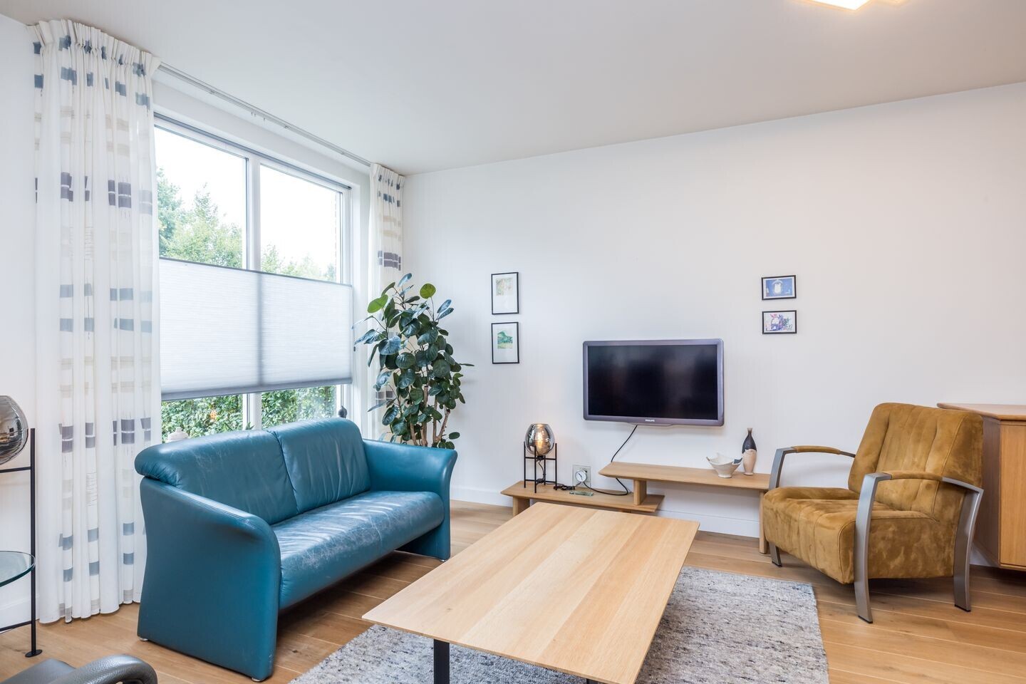 Twee-onder-één-kap te koop: Brede Hoolstraat 16, Reijmerstok