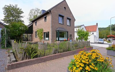 Dorpsstraat 6