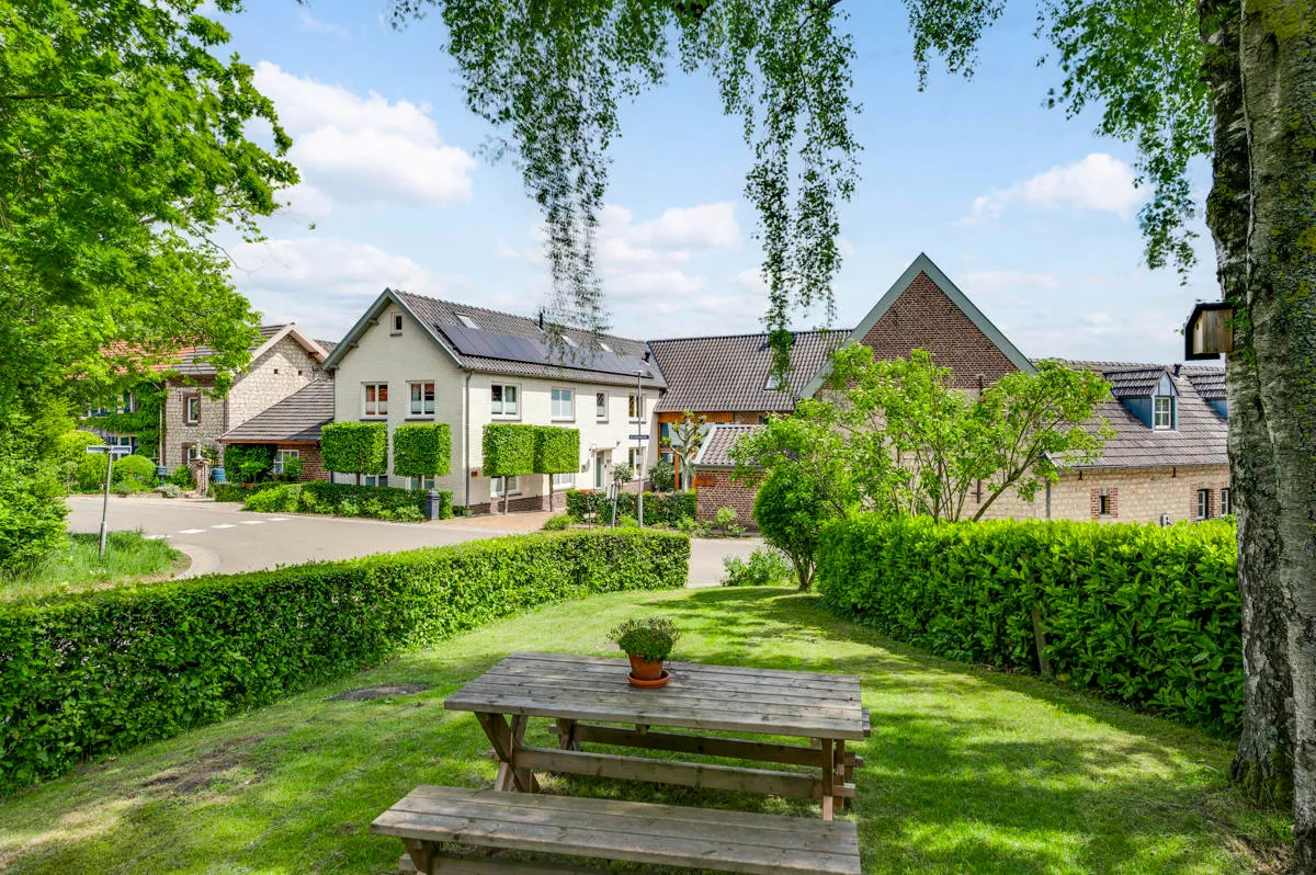 Tussenwoning te koop: Eyserheide 27, Eys