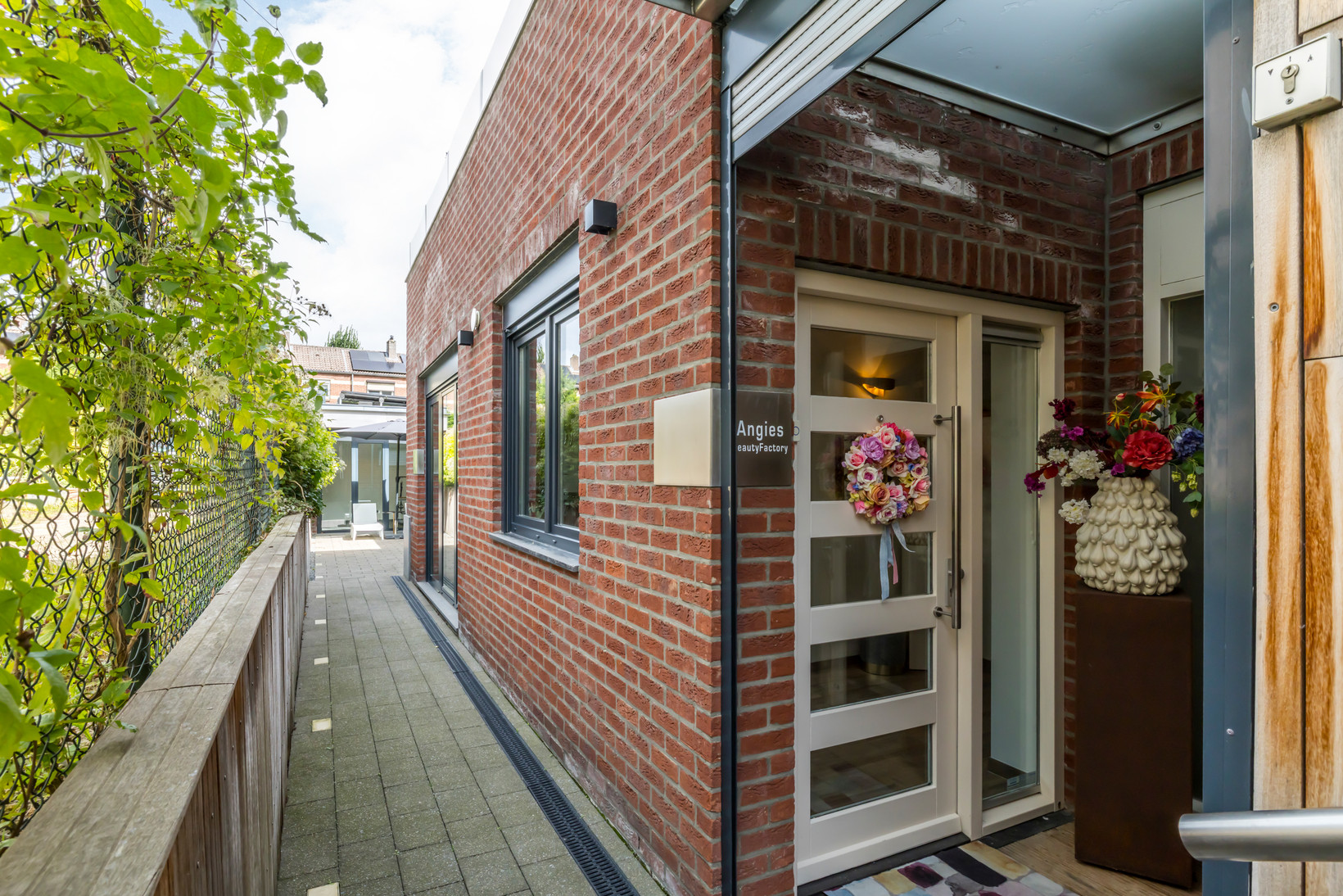 Twee-onder-één-kap te koop: neerhem 63, Valkenburg