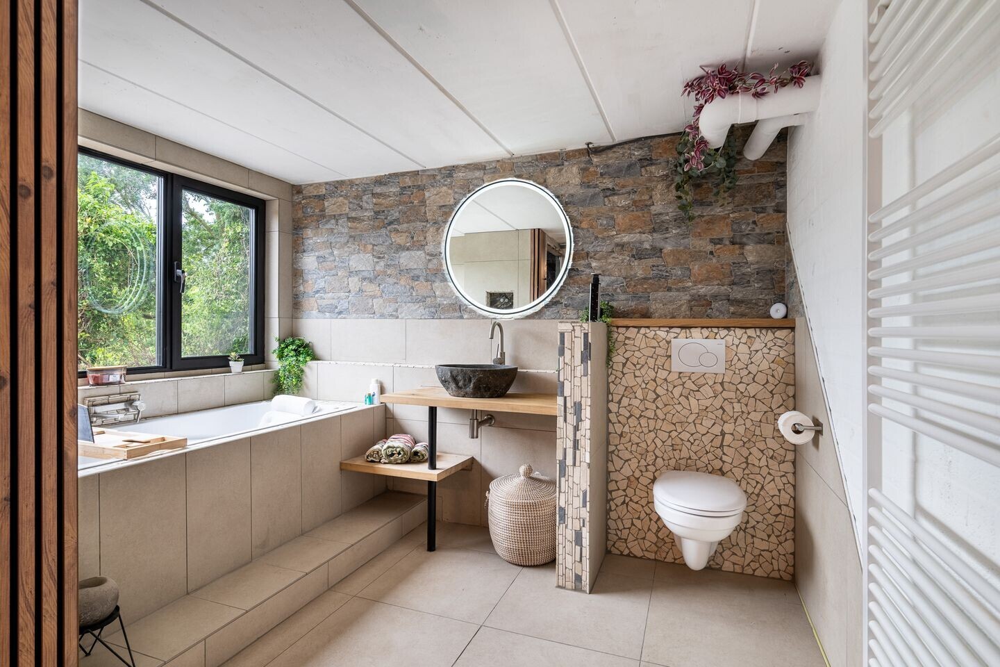 Vrijstaande woning te koop: Nieuweweg 202, Valkenburg