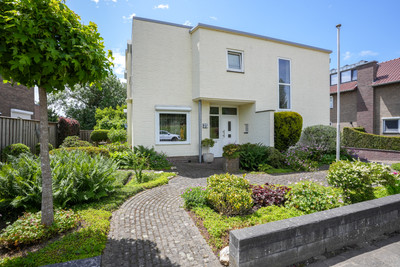 Spoorlaan 35