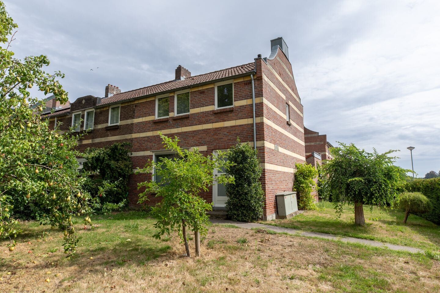 Hoekwoning te koop: van Caldenborghsweg 8, Valkenburg