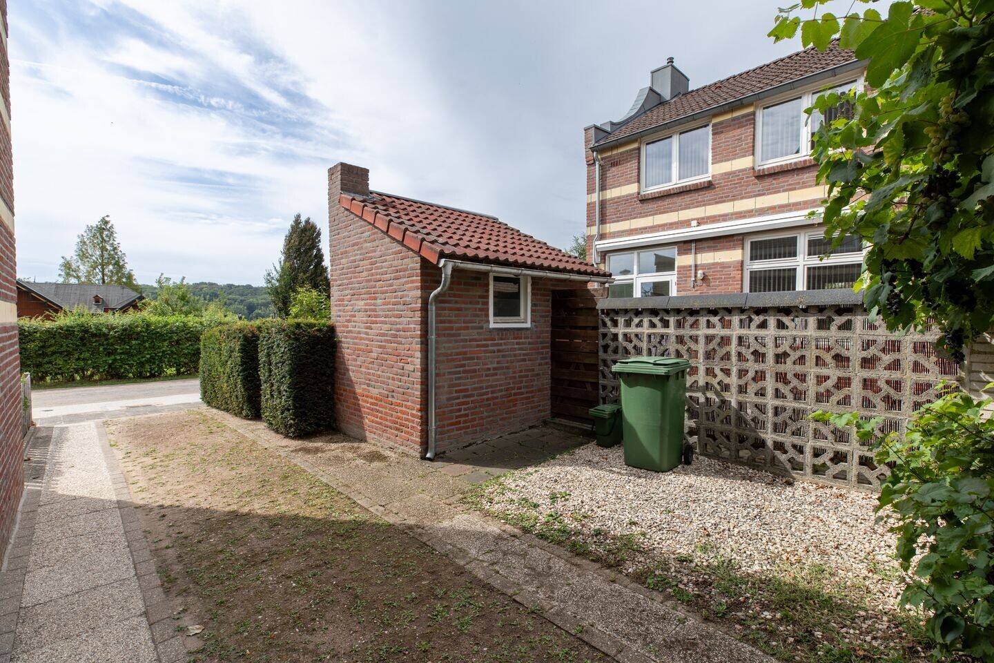 Hoekwoning te koop: van Caldenborghsweg 8, Valkenburg