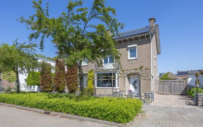 Meesweg 24