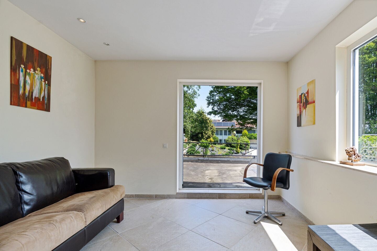 Tussenwoning te koop: Mgr. Brulsstraat 11, Hulsberg