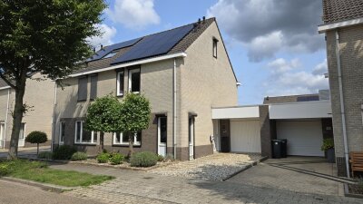 Van den Hovestraat 23