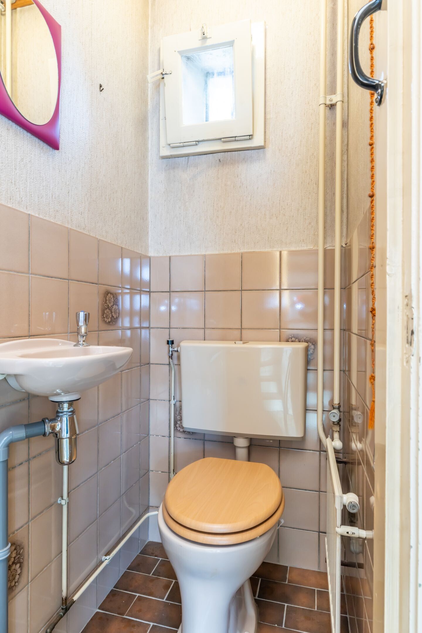 Twee-onder-één-kap te koop: Dwarsstraat 16, Nuth