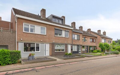 Dorpsstraat 46