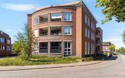 Kerkplein 86