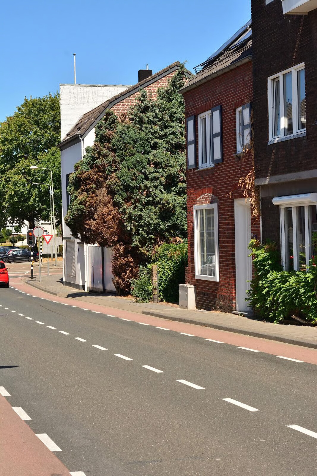 Twee-onder-één-kap te koop: Ruitersstraat 22, Landgraaf