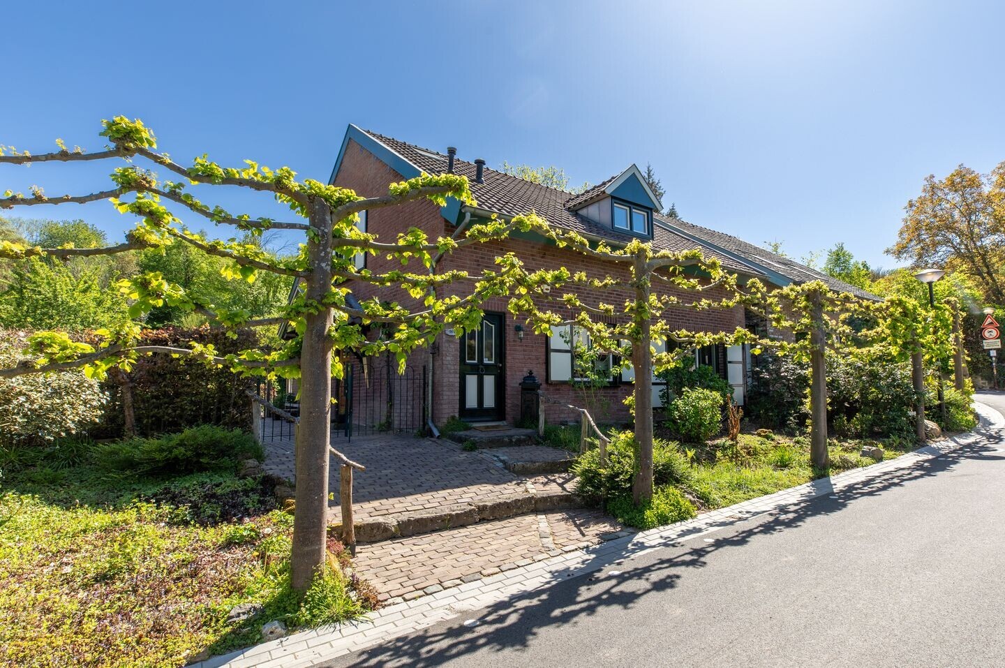 Vrijstaande woning te koop: Hopelerweg 161, Landgraaf