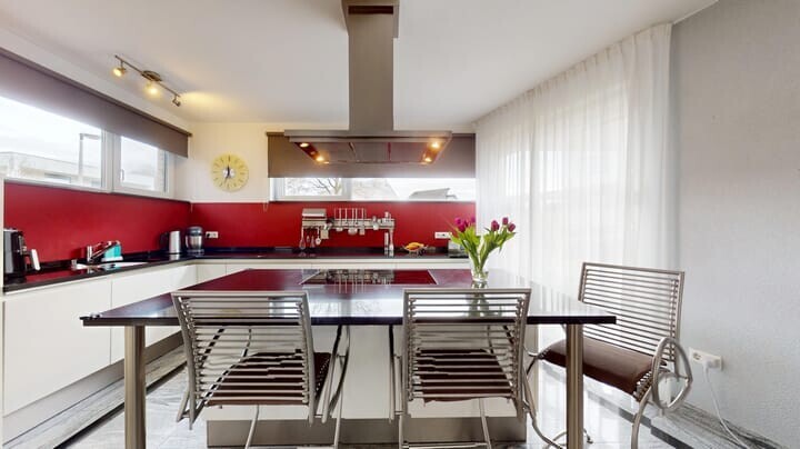 Vrijstaande woning te koop: Hazelaar 6, Landgraaf