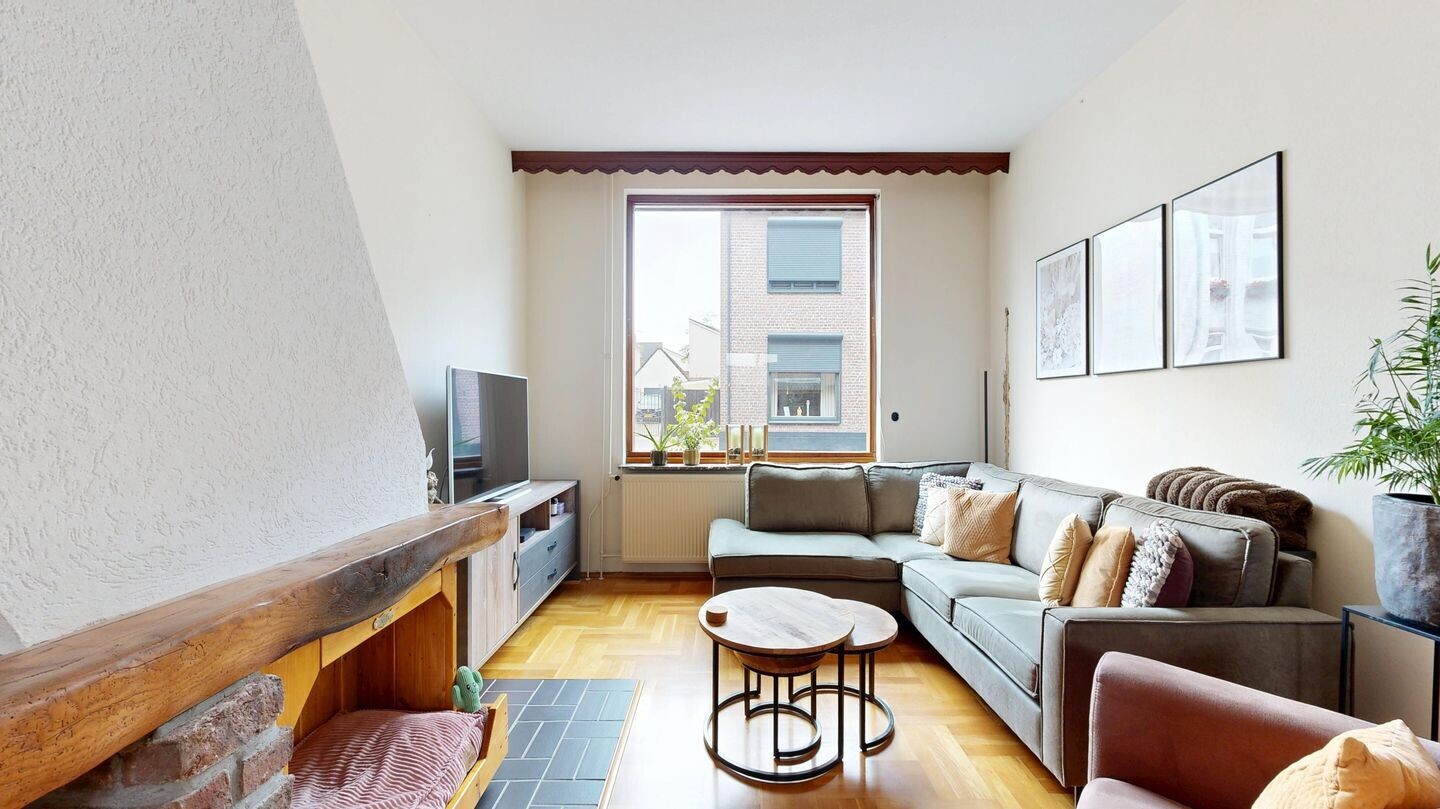 Tussenwoning te koop: Kleine Voortstraat 10, Landgraaf