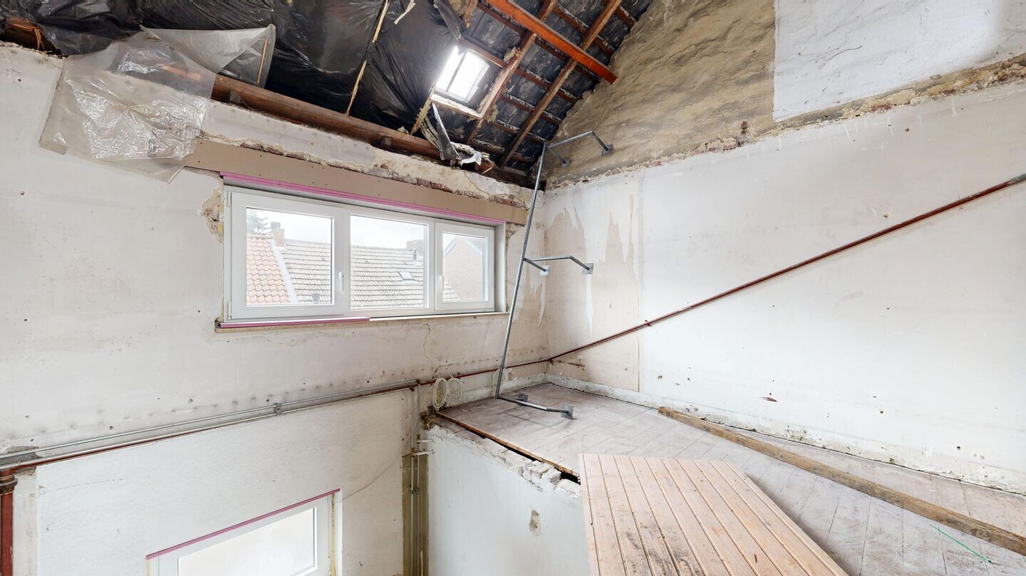 Tussenwoning te koop: Kleine Voortstraat 10, Landgraaf