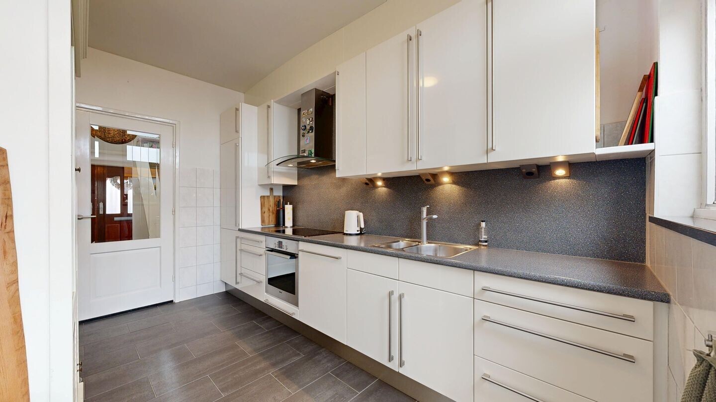 Tussenwoning te koop: Kleine Voortstraat 10, Landgraaf
