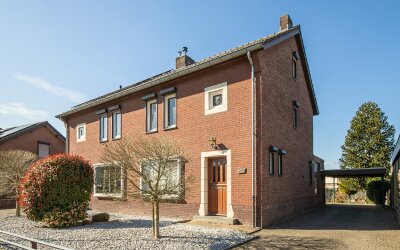 Hoogstraat 221